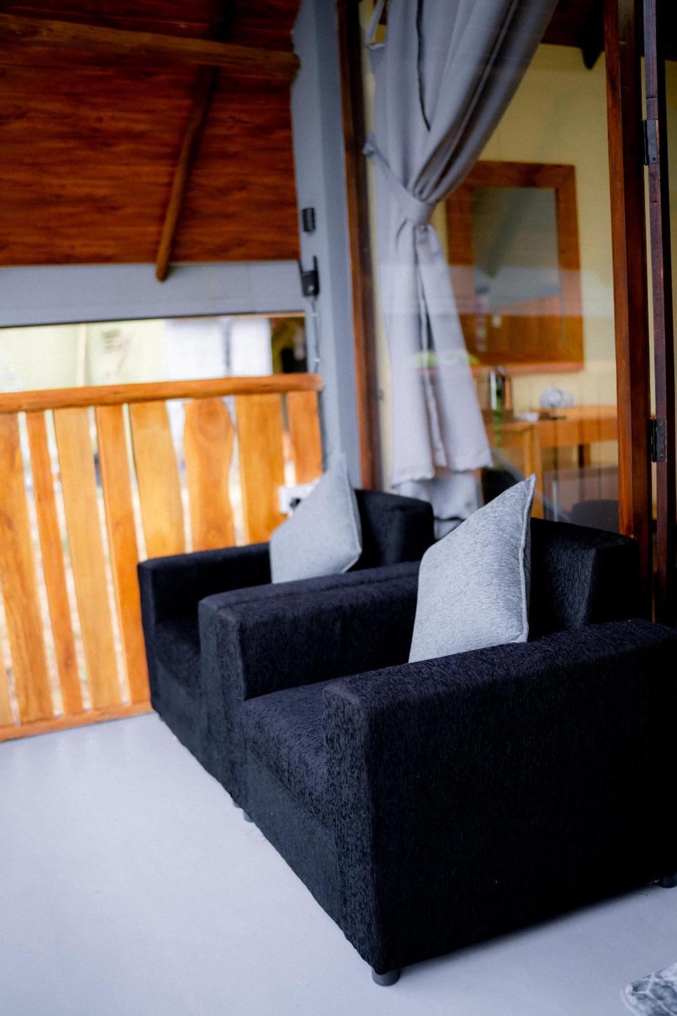 Ella Lovers View Cabins Экстерьер фото
